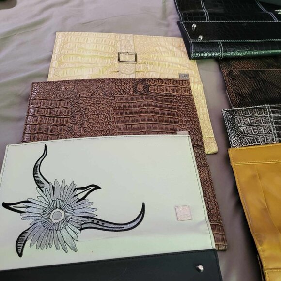 MICHE interchangable hand bag and 11 shells - Picture 4 of 11